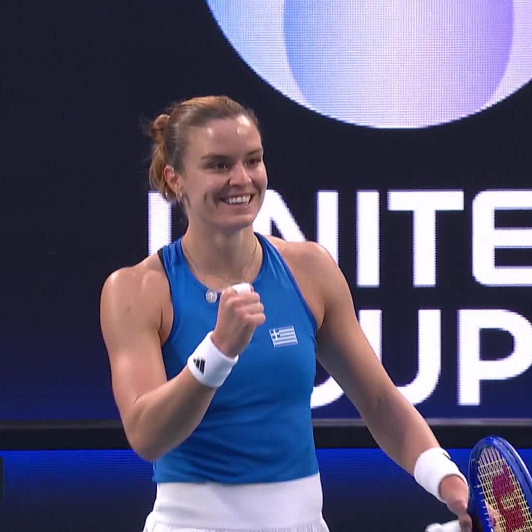 Strong season start 🚀 Maria Sakkari starts her 2026 campaign with a 6-4 6-2 win over Osaka, putting Greece in front 1-0 against Japan 👊 #UnitedCup