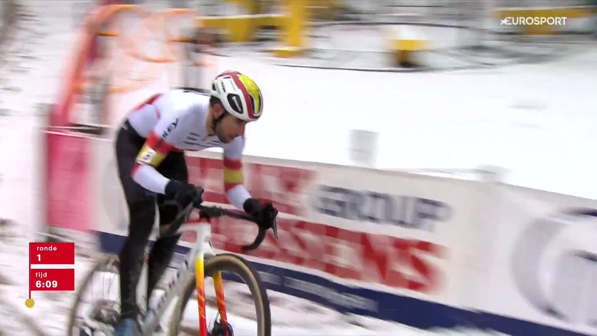Van der Poel. Van Aert. El campeón de Europa, Toon Aerts. Y DON FELIPE ORTS LLORET. 🇪🇸 Felipe Orts Lloret quiere su regalo de Reyes adelantado en el #Zilvermeercross de Mol. #ciclocross | #LaCasaDelCiclismo