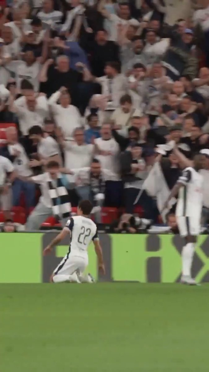 The moment Brennan Johnson won the Europa League for Spurs 🤍🏆