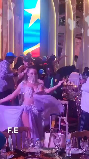 #كأس_أمم_إفريقيا ماذا يحدث في مقر إقامة منتخب الكونغو الديمقراطية في بوسبير🇲🇦!!!!! ماغلطش لي قال "المروكي للكيف واختو للضيف"