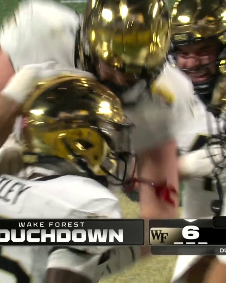 100 YARDS TO THE 🏠 Wake Forest's Koredell Bartley really did that 🤯 Watch the Duke's Mayo Bowl on ESPN and the ESPN App 🥪