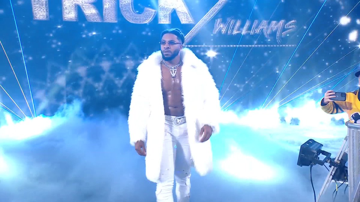 WHOOP THAT TRICK 🙌 Trick Williams is HERE!