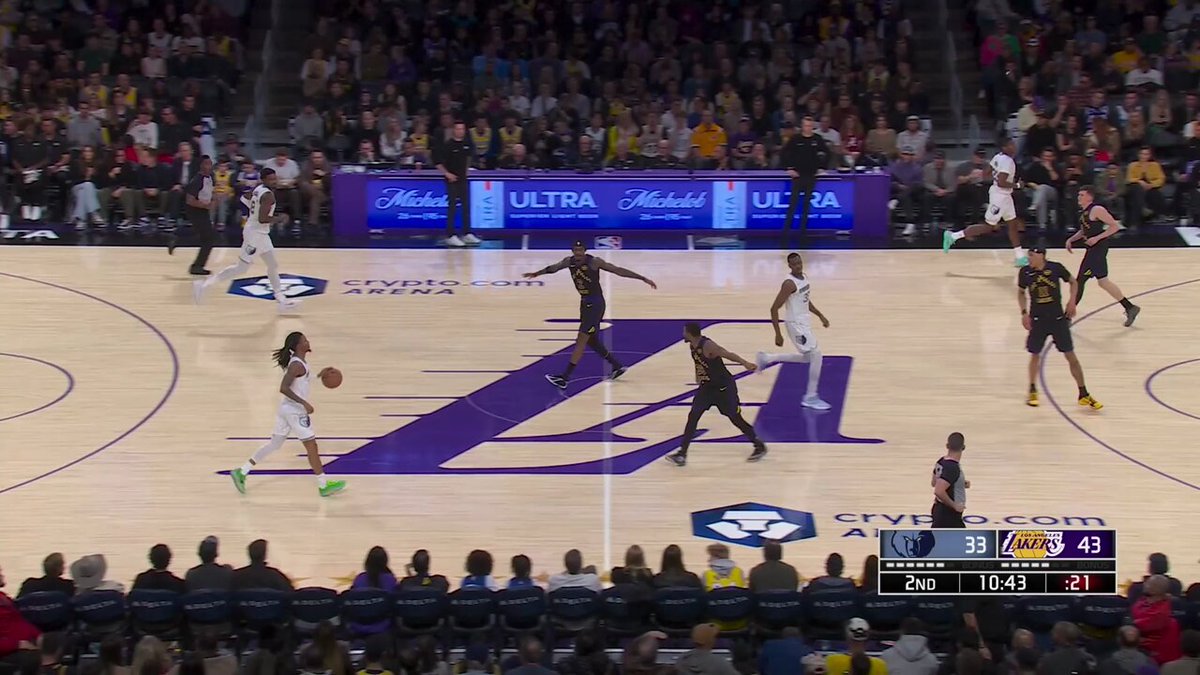 GET UP BRONZE LMFAOOOOOOO😭😭😭😭😭😭😭😭