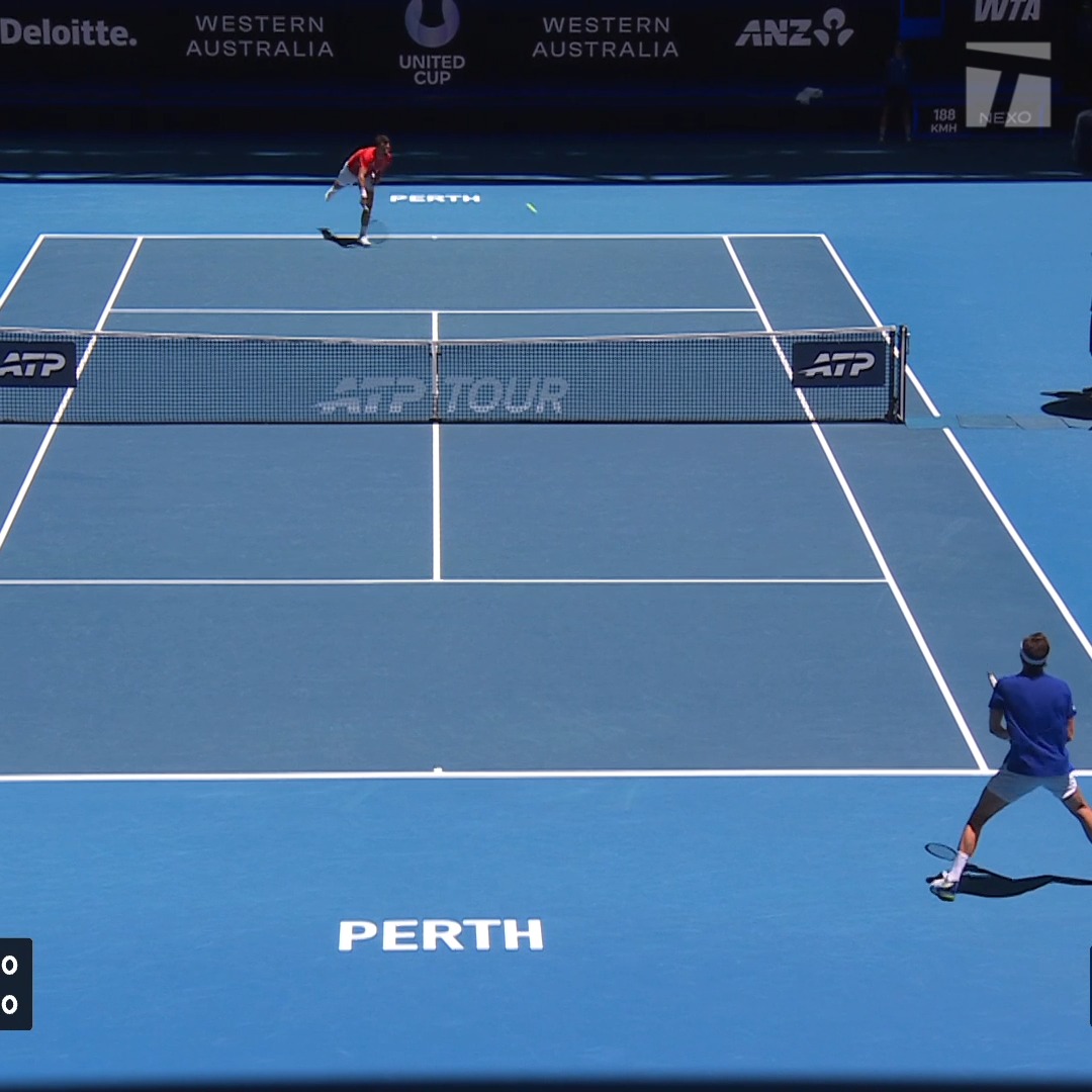 Wawrinka uses his legendary backhand to set up the winner 🚀 #UnitedCup