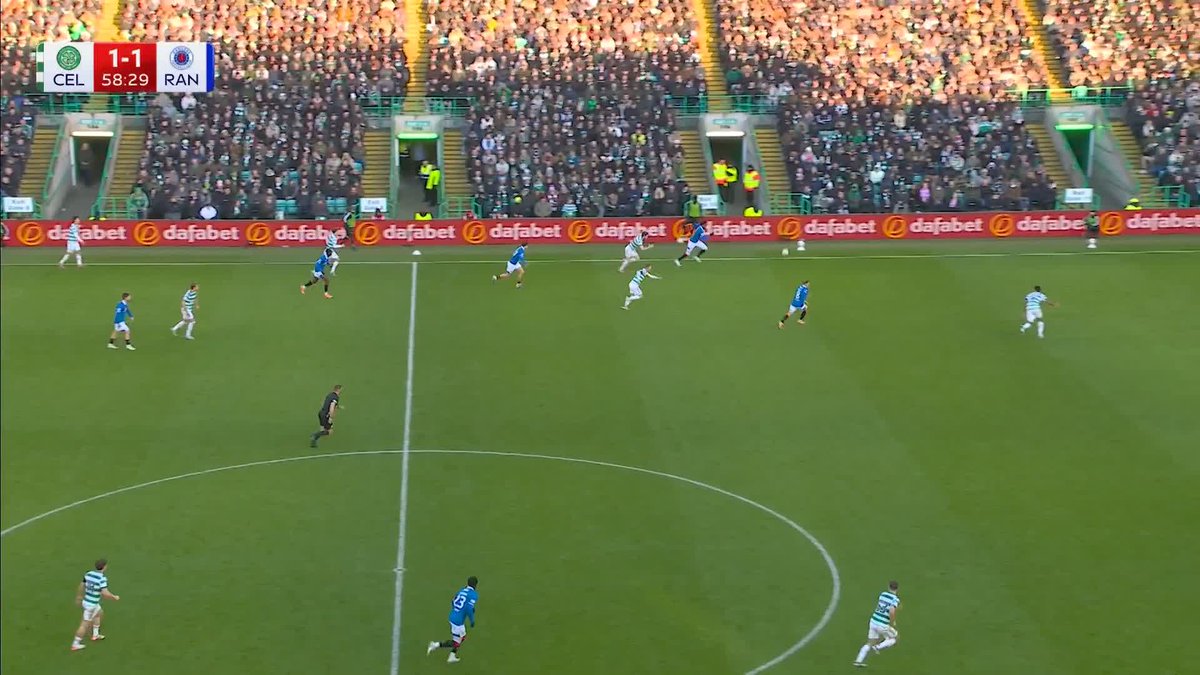 🤯 "THIS IS EXTRAORDINARY!" Youssef Chermiti puts Rangers in front at Celtic Park with his second goal ⤵️