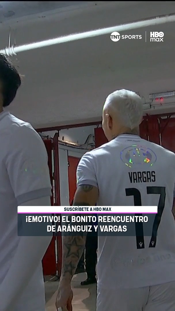 Charles: Cuando vuelves culiao?? Edu: En enero toy allá