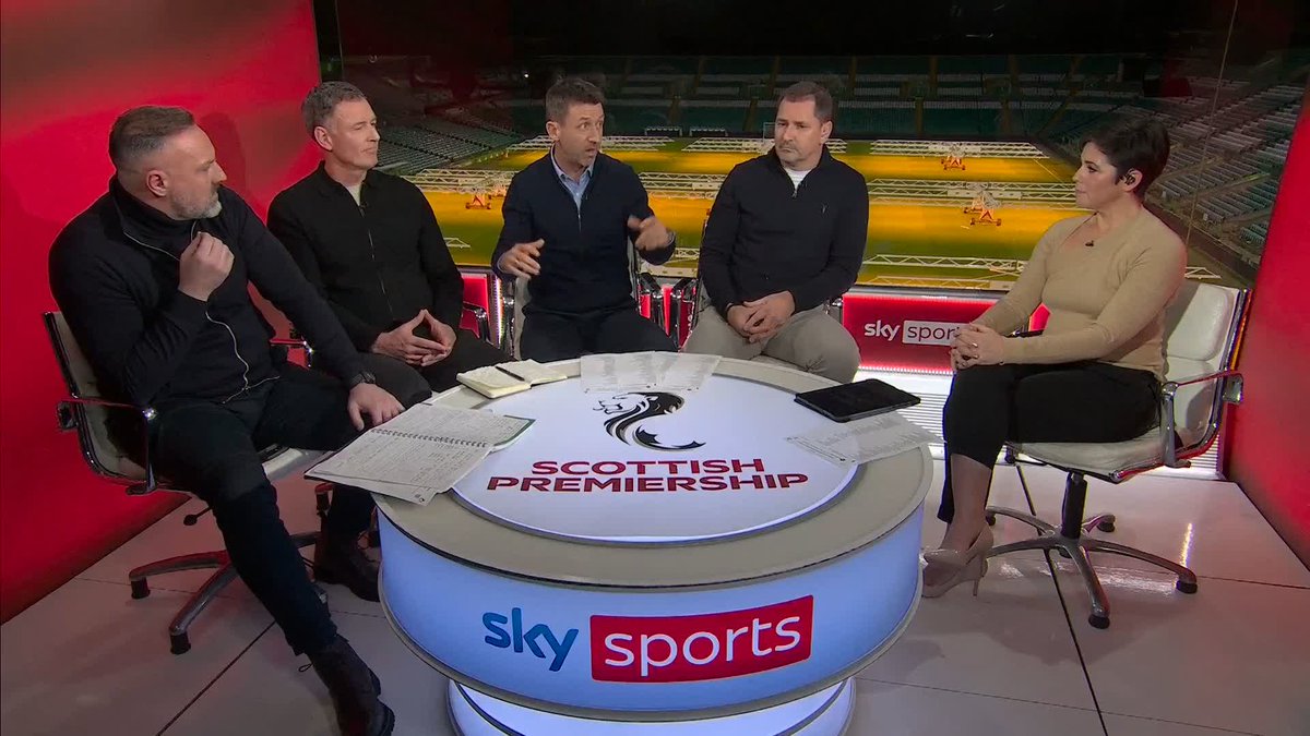 🗣️ "They've been spoiled with success, this group of fans." 🗣️ "The recruitment has been miles off it." 🗣️ "The self-entitlement [from fans] to just expect to win, is off the charts..." Fan pressure, Celtic's recruitment and more were discussed in the studio ⤵️