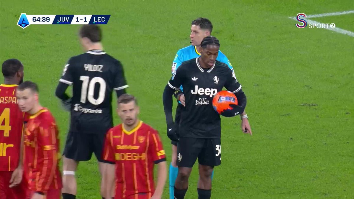 Kenan Yıldız, penaltıyı Jonathan David'e bıraktı!