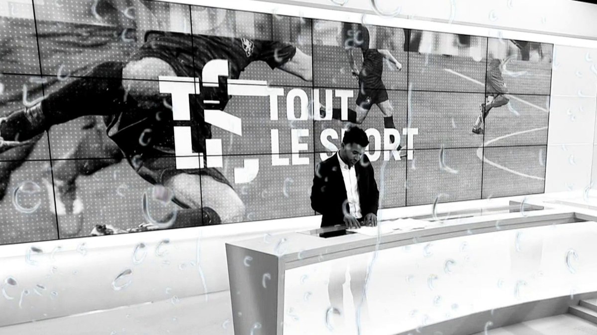 🔥 #TLS | Retour sur 32 années de "Tout le sport" 🙏 Après 32 ans, 3 mois et 13 jours, l'émission "Tout le sport" vit ce samedi 3 janvier 2026 sa dernière ! ▶️ L'émission en replay :