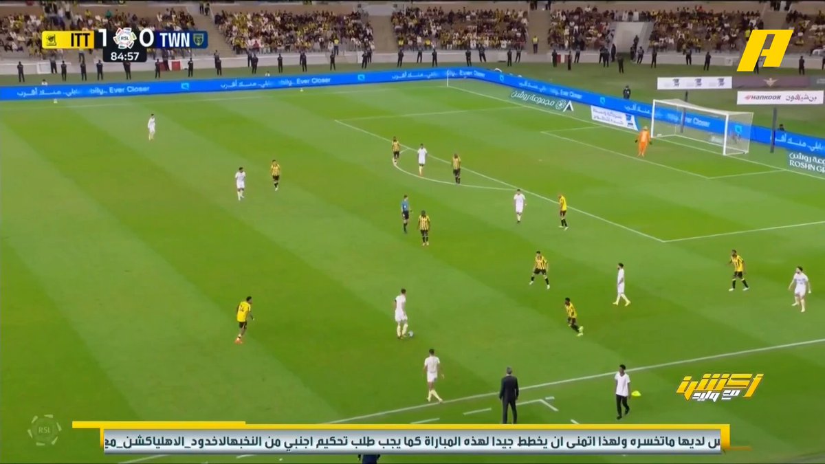 عن هدف التعاون الملغي أمام الاتحاد محمد فودة: لاعب التعاون ارتكب خطأ قبل تسجيل الهدف لذلك تم إلغاء الهدف سمير عثمان: قرار صعب نجح فيه طاقم التحكيم #الاتحاد_التعاون مجاناً على شاهد برنامج #اكشن_مع_وليد يومياً الساعة 11:30مساءً بتوقيت السعودية على #MBCAction