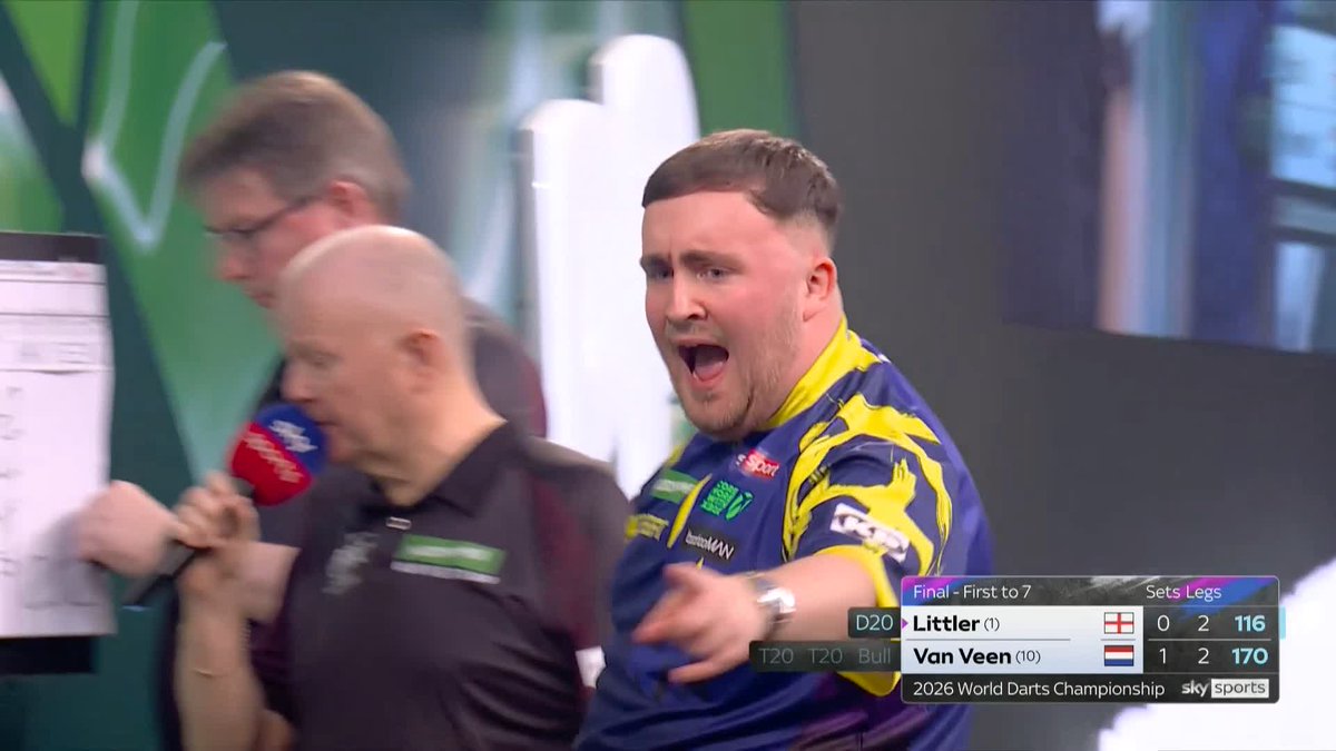 LITTLER LEVELS THE GAME! This game is catching fire already, with both players averaging over 108 in the set 🔥 Gian van Veen led 2-0 in legs but Luke Littler takes out 116 for this third leg on the spin to level the contest at 1-1! 📺 #WCDarts | Final