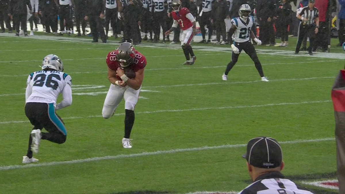 BAKER AND THE BUCS FIND THE END ZONE FIRST 😤 Watch Panthers-Bucs on ABC, ESPN and the ESPN App 🍿