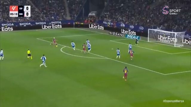 👌 Fermin Lopez'in şık dönüşü 😎 Dani Olmo'nun şahane golü #LALIGAEASPORTS