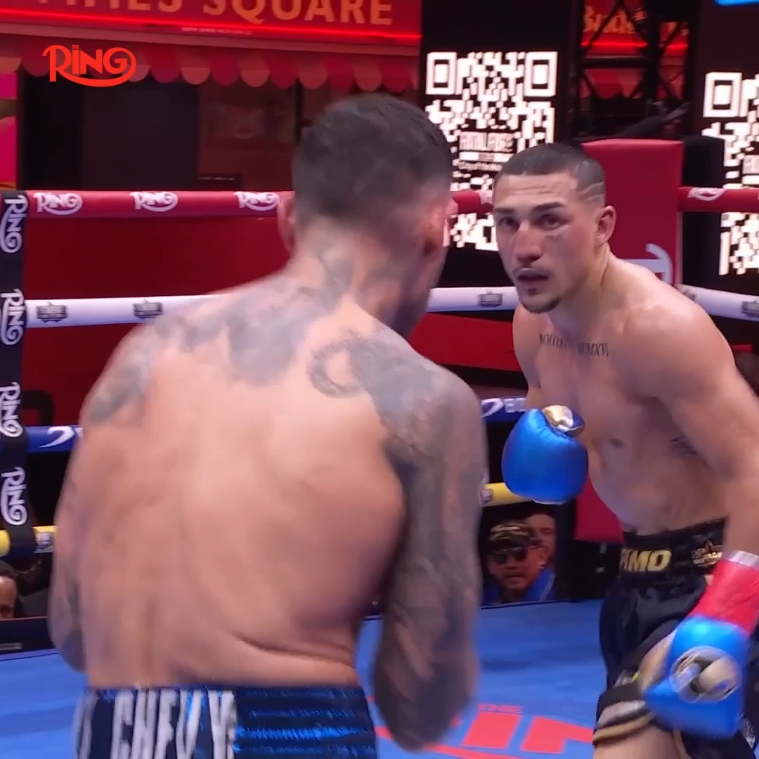 Teofimo Lopez’s full skill set was on display the last time he was in the ring vs Arnold Barboza Jr 🍿 🎟️ Get your Teofimo vs Shakur tickets now: The Ring VI | Exclusively on DAZN | Jan 31st in NYC 🥊