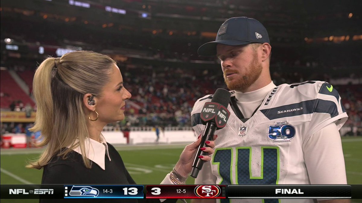 SEAHAWKS CLINCH THE 1-SEED 🔥 Lisa Salters and Laura Rutledge talk to Kenneth Walker III and Sam Darnold after the game 🙌