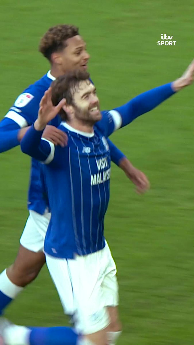 Calum Chambers with a screamer! 💥 Cardiff City make it eight home league wins in a row Cardiff City FC | EFL