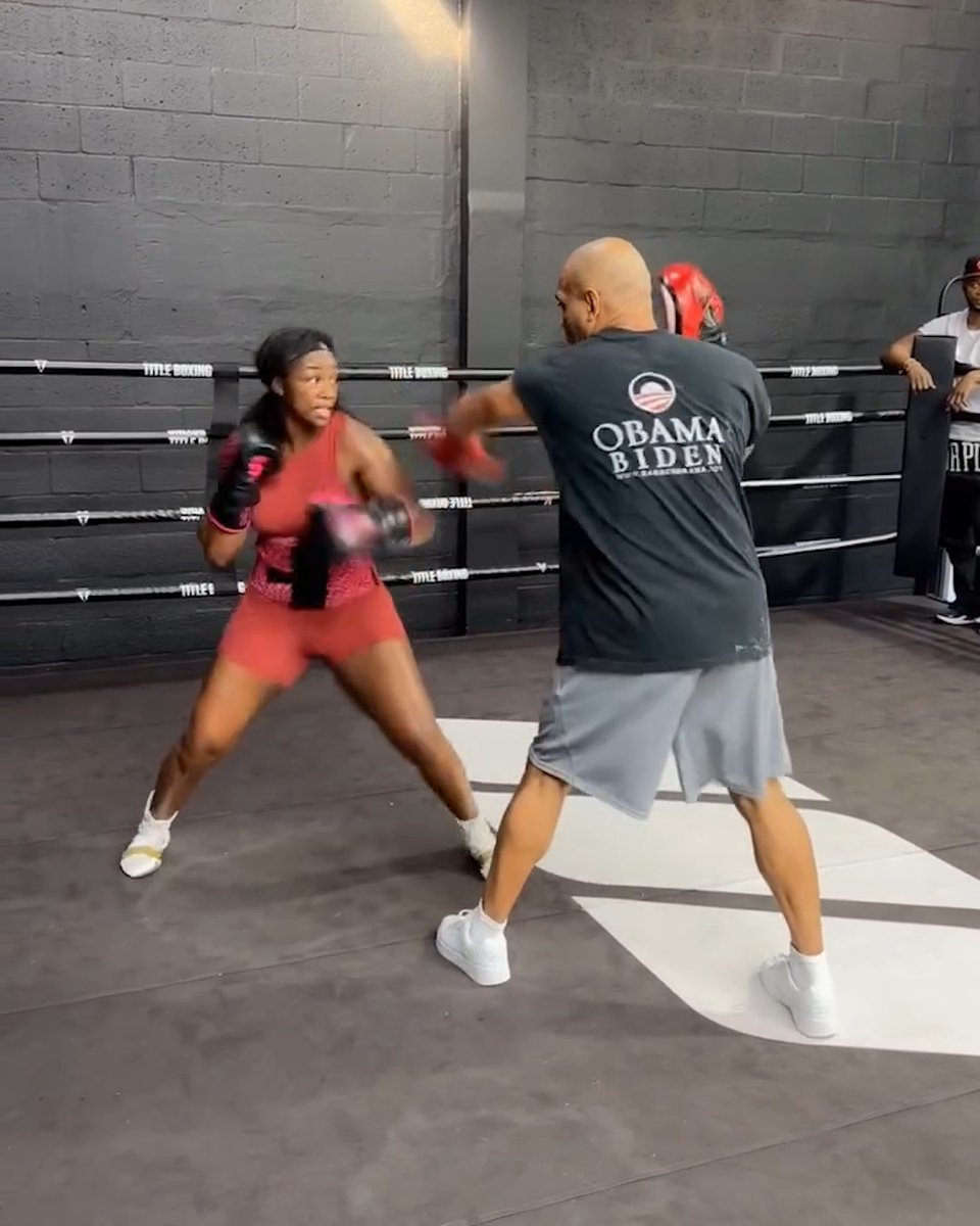 Claressa Shields putting in work ahead of her rematch with Franchón Crews-Dezurn on February 22nd, live on DAZN 🥊