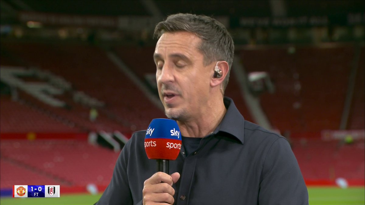 Gary Neville & Jamie Carragher on Sky Sports asking for clear style of play under Ten Hag. "I don't think we're gonna see a proper Manchester United team until we see a shape that repeats itself week on week." Now Amorim needs to change his system.