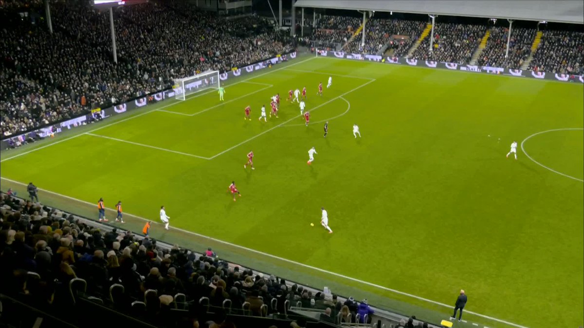 "It's something maybe he hits once in his career" 😍 Jamie Carragher analyses Harrison Reed's 97th minute equaliser against Liverpool 🔍