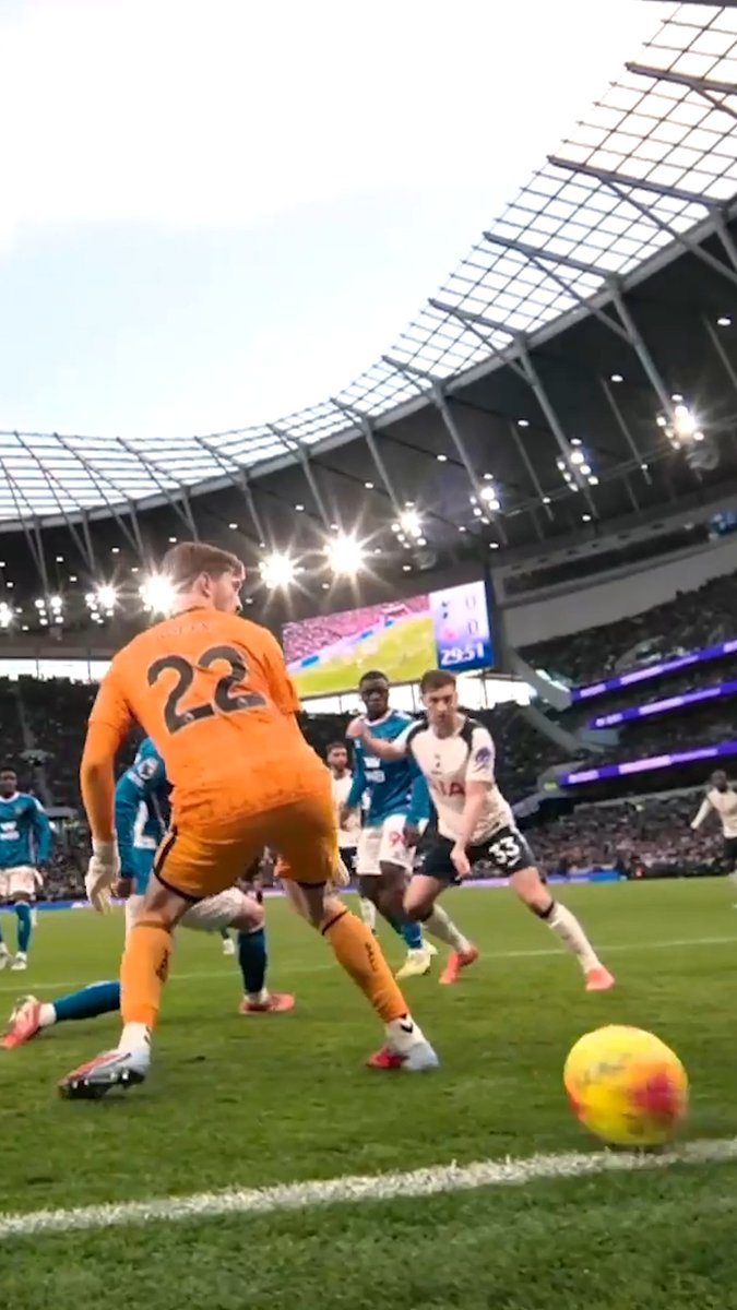 Ben Davies scores our first goal of 2026 🙌