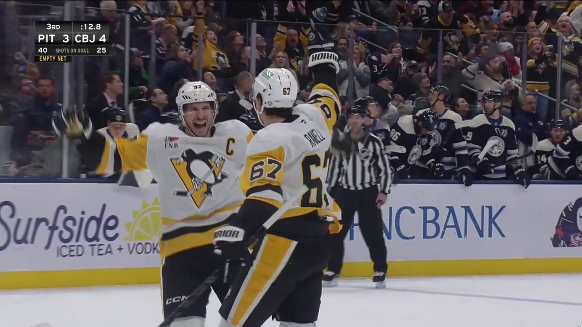 YES, WE BELIEVE IT 🤯 THE PENGUINS TIE THE GAME WITH 14 SECONDS REMAINING!!
