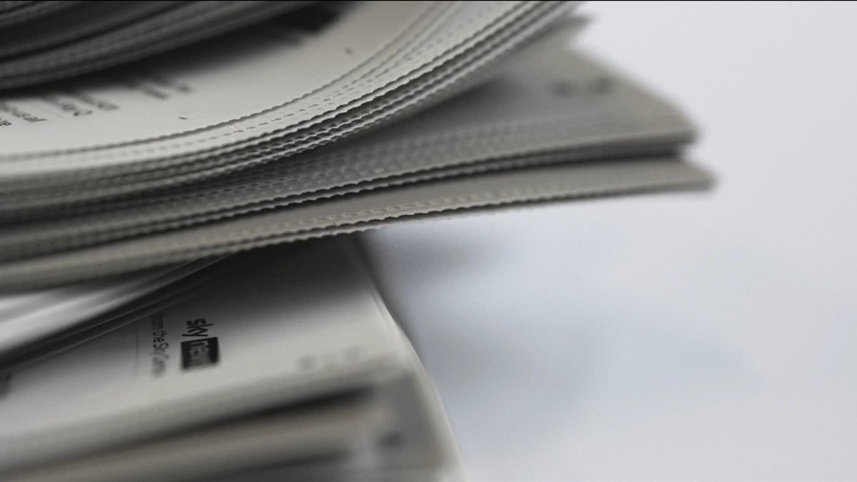 What's on Monday's front pages? 🗞️ Financial Times associate editor and columnist Stephen Bush and political commentator Kirsty Buchanan OBE join Gillian Joseph for a first look at tomorrow's headlines. 📺 Sky 501, Virgin 602, Freeview 233 and YouTube