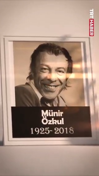 Usta oyuncu Münir Özkul'un aramızdan ayrılışının üzerinden 8 yıl geçti.