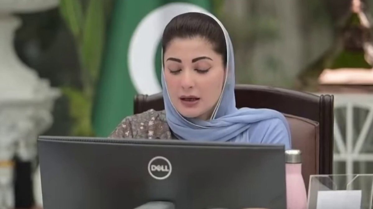 میں نے سفارش اور رشوت کا کلچر ختم کیا ورنہ مجھے سے پہلے چیف منسسٹر ہاؤس ڈیلنگ کا اڈہ بنا ہوا تھا۔ مریم صفدر ڈیل کی باتیں تو آپ رہنے ہی دو۔ بچہ بچہ جانتا ہے کہ آپ کو حکومت کس ڈیل سے ملی ہے۔ رہی بات سفارش کلچر کی تو علیم خان کی غیر قانونی سوسائٹی کو این او سی آپ نے ہی دیا تھا 😂