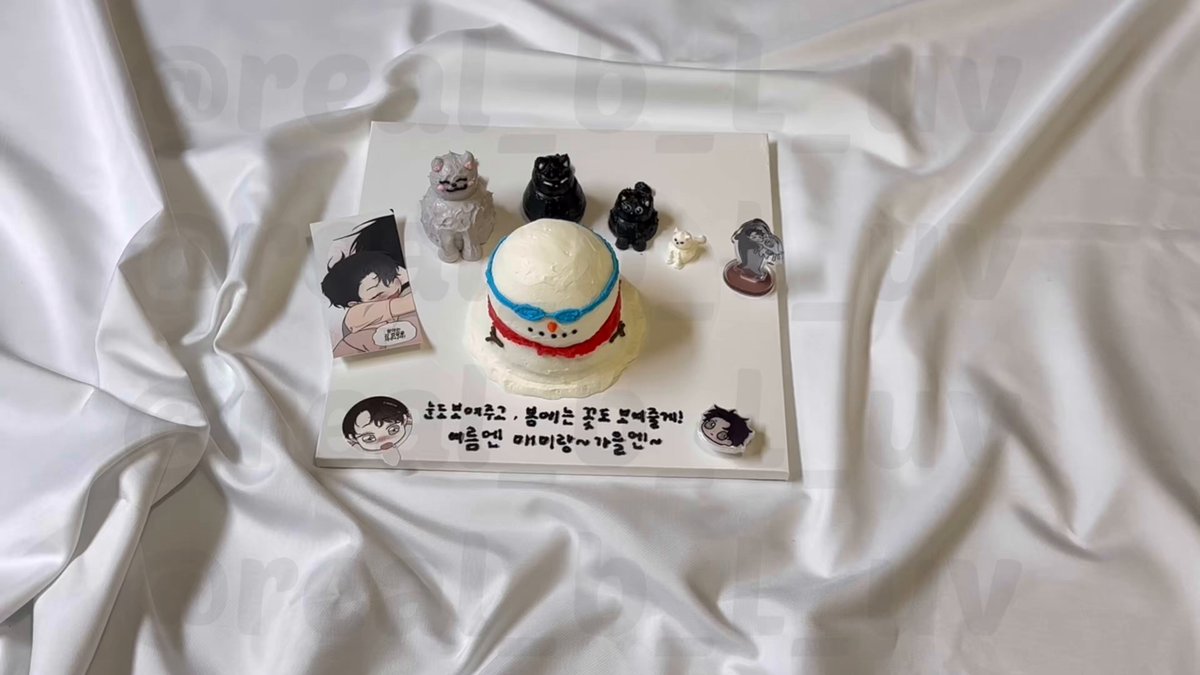 ⠀ ∧,,,∧ ᖗ ( ˶• ˕ •˶ )っ:¨·.·¨: ‧ 26.01.06 (￣∪￣￣￣) `·. ˳ ✧ ₊ ˚ HAPPY_의영_DAY ᰔ으ㅈㅏ작가님ᰔ (으자/euja 💦🌰) 어쩌다보니 대머리 눈사람이 되어벌인ㅋㅋㅋ😂 #HAPPY_BIRTHDAY_EUIYOUNG #의영데이 💦🌰 #가기전에_삼촌_축하해줘야지 #생일선물로_파혼주세요