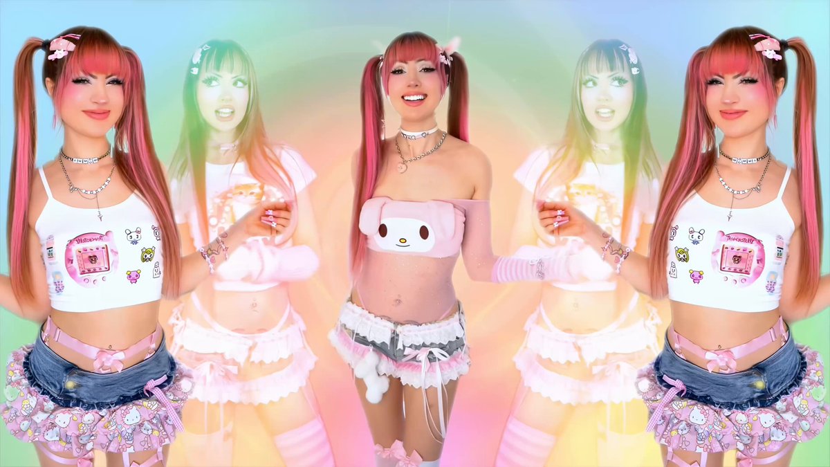 You should grow your obsession with 💓PiNKII💓 Simp-Funded Popstar 💕 PiNKII . Surprise for you gooners in the 2nd part of the video 👙