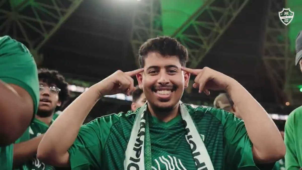 لأن الانتماء قصة نكتبها معًا 💚 باقات التذاكر الموسمية تعود من جديد، جاهزين؟ 🤔 #الأهلي