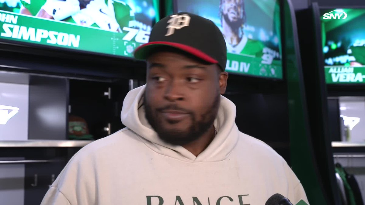 John Simpson, a pending free agent, says it would be "an honor" to return to the Jets