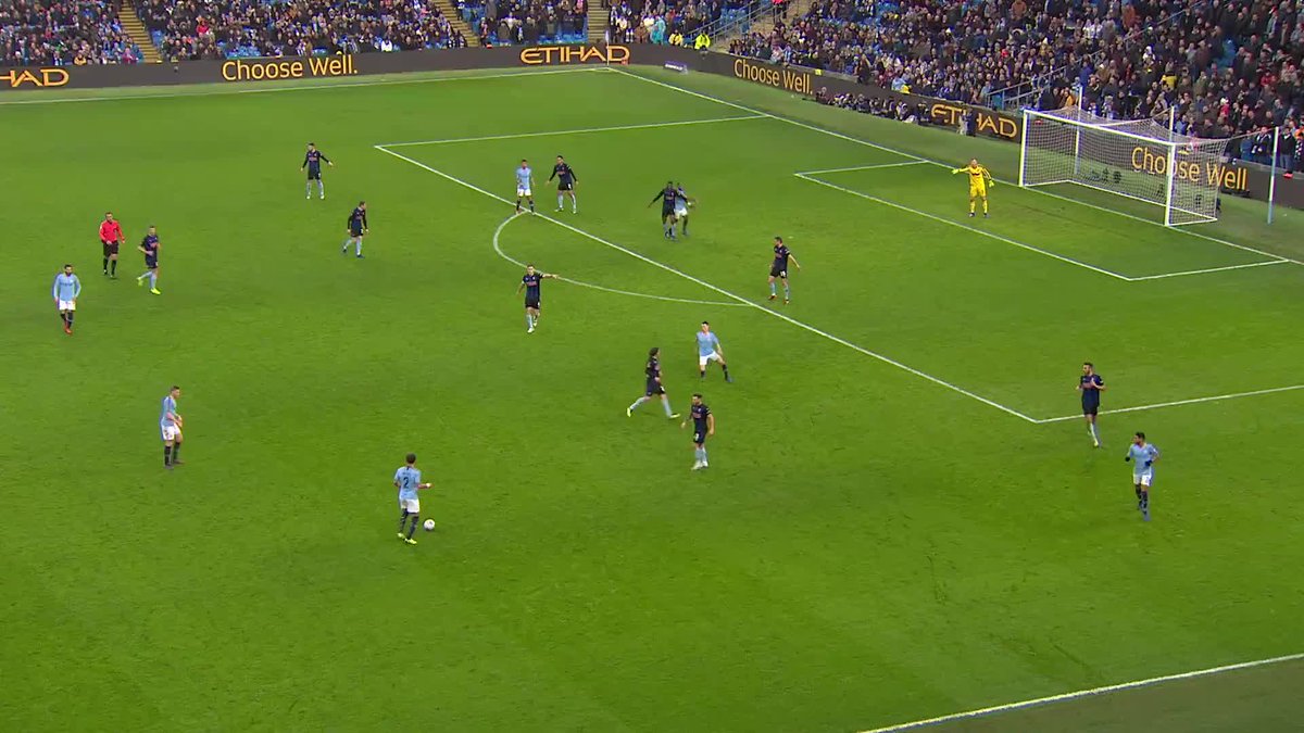 Seven years ago today, Phil Foden scored his first EVER goal at the Etihad Stadium. 🩵