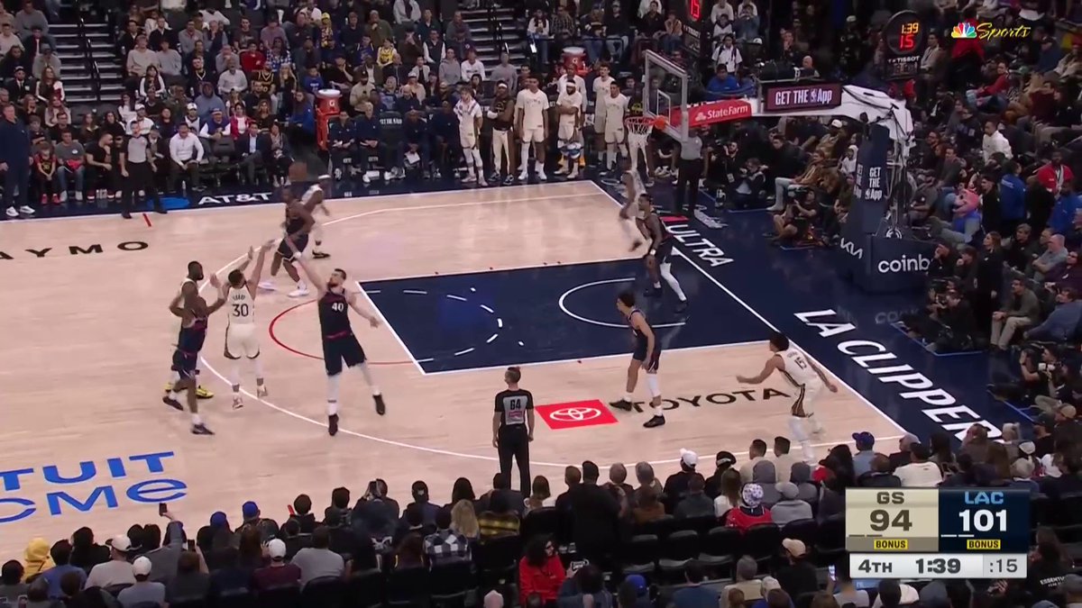 STEPH CURRY WITH BACK-TO-BACK CLUTCH THREES TO MAKE IT A 1-POINT GAME 🤯