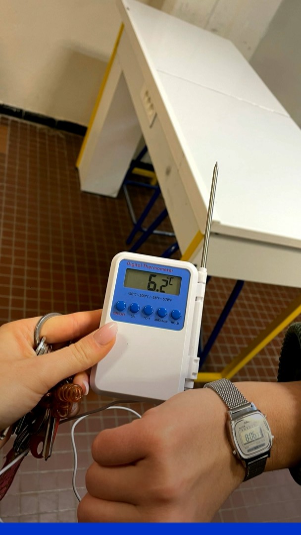 💬 "J'ai essayé de faire cours dans ma salle, c'était impossible" Pas plus de 6°C dans des salles de classe d'un collège de Pantin