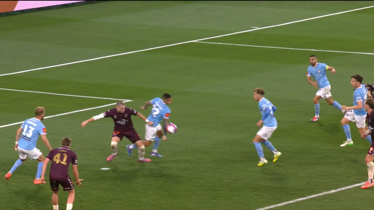 Penalty or no penalty, what's your call? 🤔 Watch #MCYvBRI live and exclusive on Paramount+ 📺