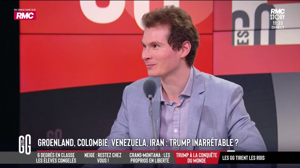 🚨 Groenland, Colombie… Trump inarrêtable ? 🗣️ Flora Ghebali : "Pourquoi demain ce ne serait pas la France ou l'Allemagne ? Donald Trump déteste l'Europe. Il n'a qu'à capturer Ursula von der Leyen dans un cargo tant qu'on y est." 🗣️ Jean-Loup Bonnamy : "Mais oui ! Mais oui ! Quelle bonne idée."