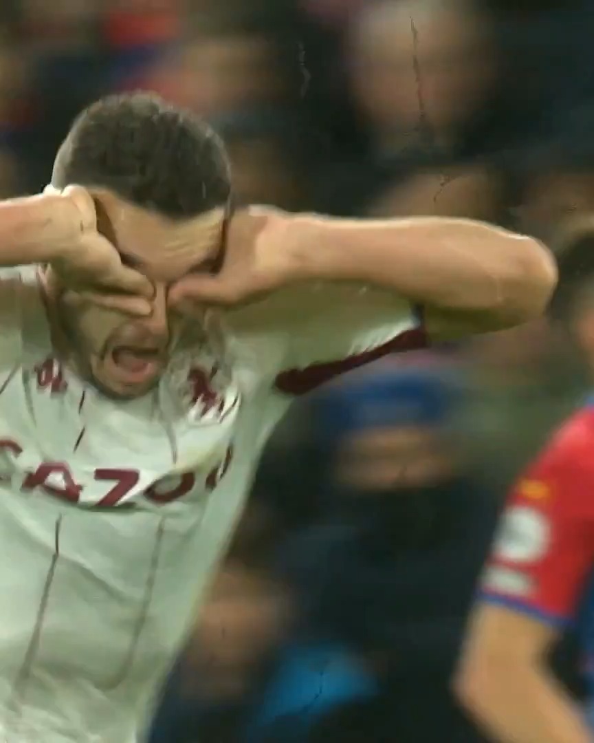 Super @JMcGinn7 at Selhurst Park 🤩 🔜 #CRYAVL