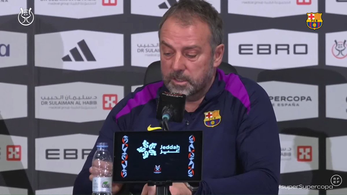 🗣️ Hansi Flick: ❝As a club we want to win titles.❞