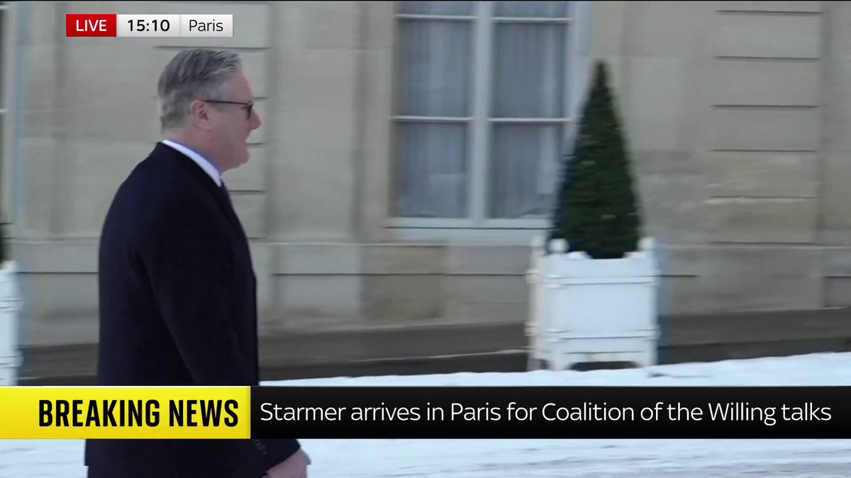 🚨🇬🇧🇫🇷 UK Traitor Prime Minister Starmer meets France’s Traitor President Macron along with Ukrainian Traitor Zelensky The outcome will inevitably be more tax pay money to Ukraine and the discussion around UK troops deployed on the ground in Ukraine - as part of the ‘Coalition of the Willing’.