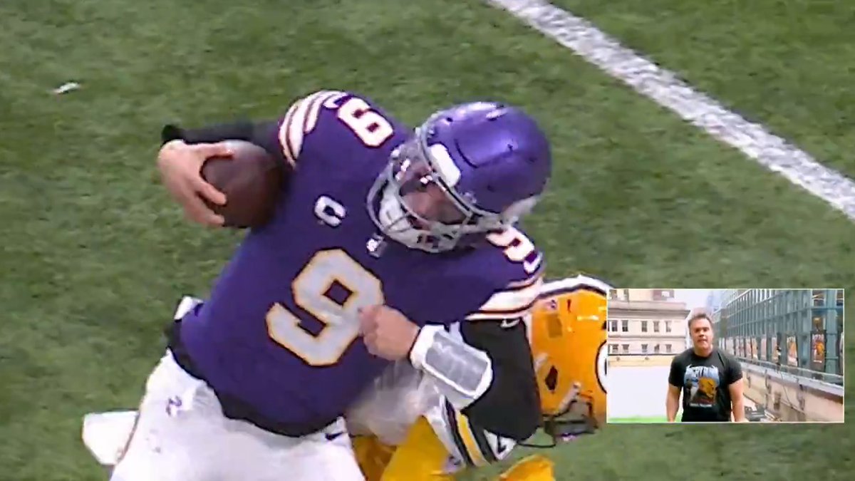.Minnesota Vikings QB J.J. McCarthy earns the Week 18 Angry Runs scepter from Kyle Brandt 😤 (by Liquid Death)