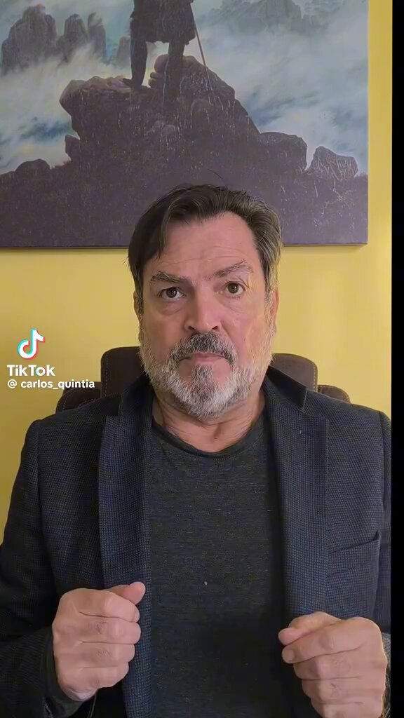 ¿Qué se va a hacer, Fiscalía General, con el matador de toros y sus imitadores, tal y como dice aquí, Carlos Quintia?