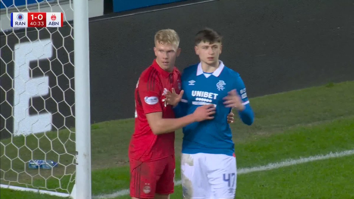 🗣️ “This is Rangers 𝙢𝙖𝙞𝙣𝙩𝙖𝙞𝙣𝙞𝙣𝙜 𝙩𝙝𝙚𝙞𝙧 𝙢𝙤𝙢𝙚𝙣𝙩𝙪𝙢!” Nico Raskin doubles Rangers’ lead over Aberdeen 🎇