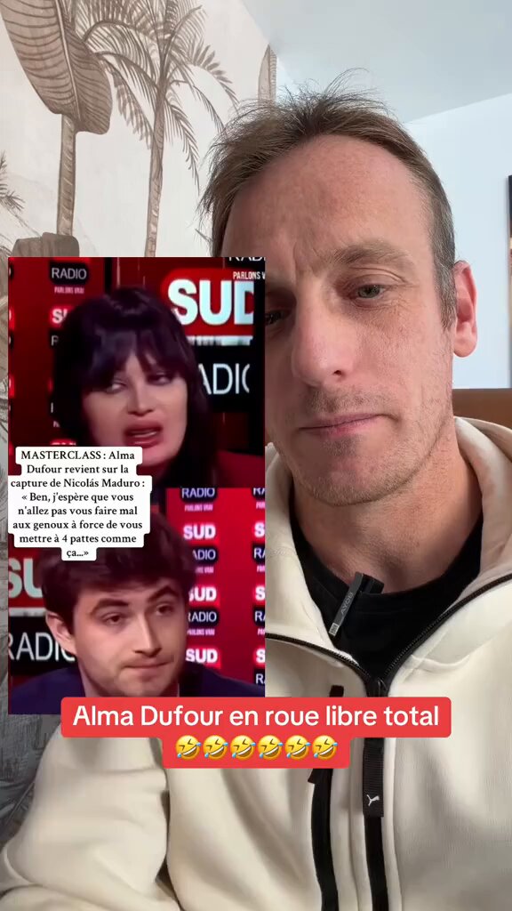 J’espère que vous allez pas vous faire mal au genou à force d’être à quatre pattes comme ça😂😂😂