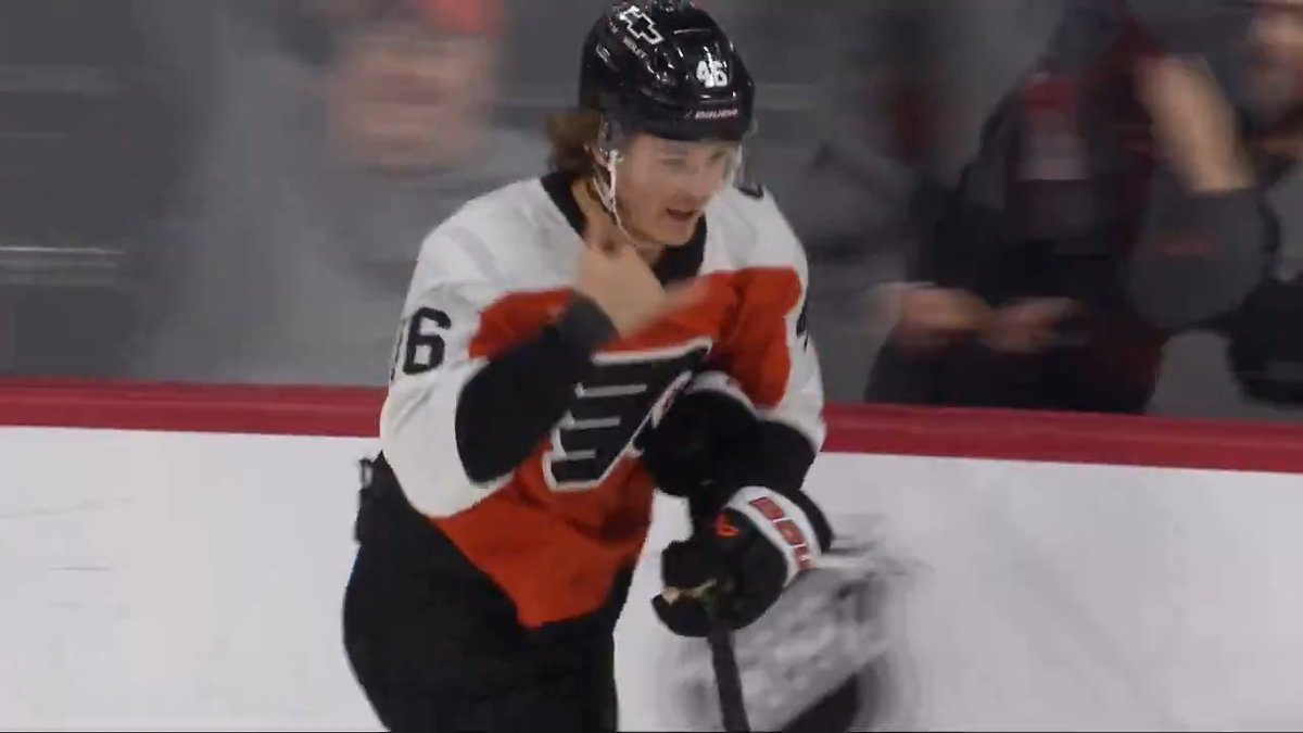 THAT’S OUR GUY. #ANAvsPHI | #LetsGoFlyers