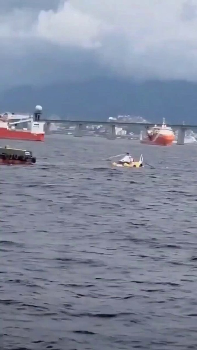 The pop-out floats on helicopters are primarily designed to keep the helicopter upright to give the crew and passengers enough time to safely egress the aircraft after a successful ditching. Seeing a roughly 15 million dollar helicopter keep its flotation gear inflated and getting towed ashore like a dingy is a true testament of the Airbus H160 design. Very impressive and this accident should be used as a selling point for Airbus.