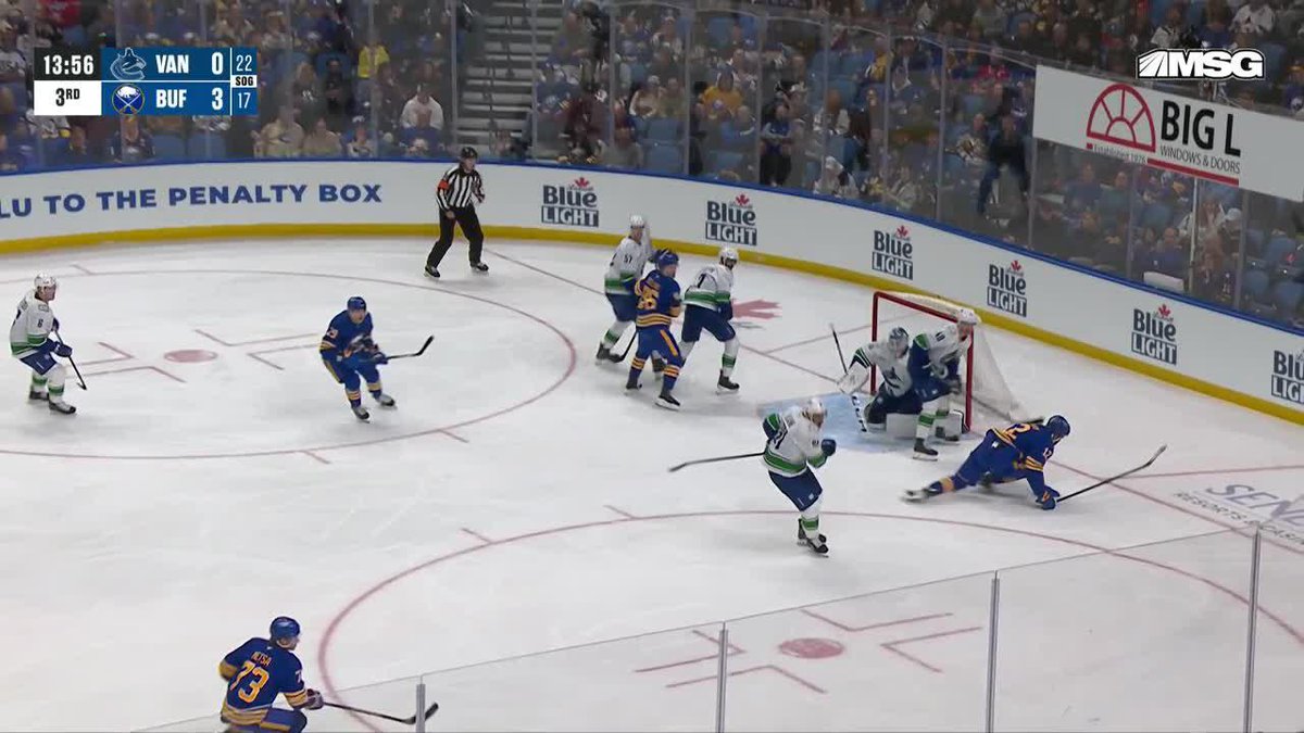 ZACH METSA SCORES HIS FIRST CAREER NHL GOAL!