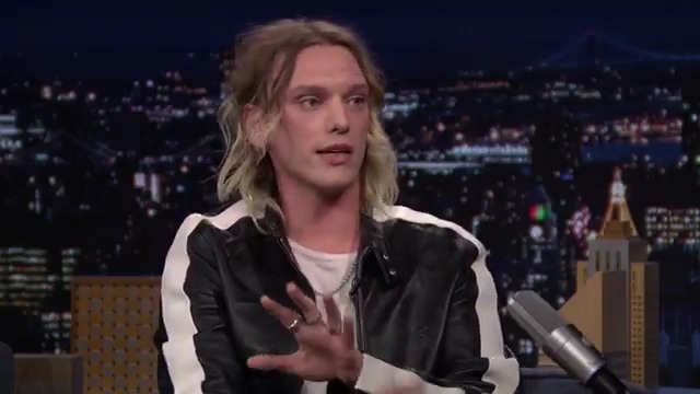 “This show has been such a huge part of my life. I’m so grateful to be a small part of hers as well.” -Jamie Campbell Bower on working with Millie Bobby Brown 🥹 stranger things #FallonTonight #StrangerThingsOnFallon