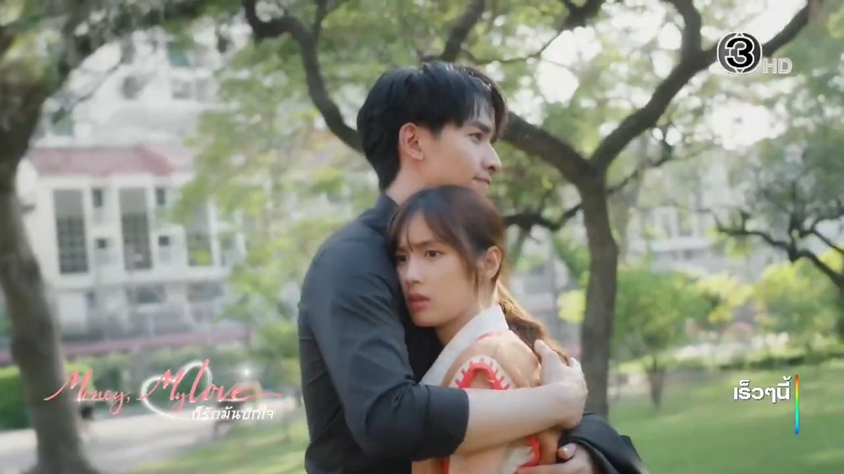 พอละครสเตรทเขาก็ทำดีนิ่หว่า หรือเพราะมาจากนิยาย ถึงจะมีติดภาพลายเซ็นต์ตัวเองอยู่ 😅