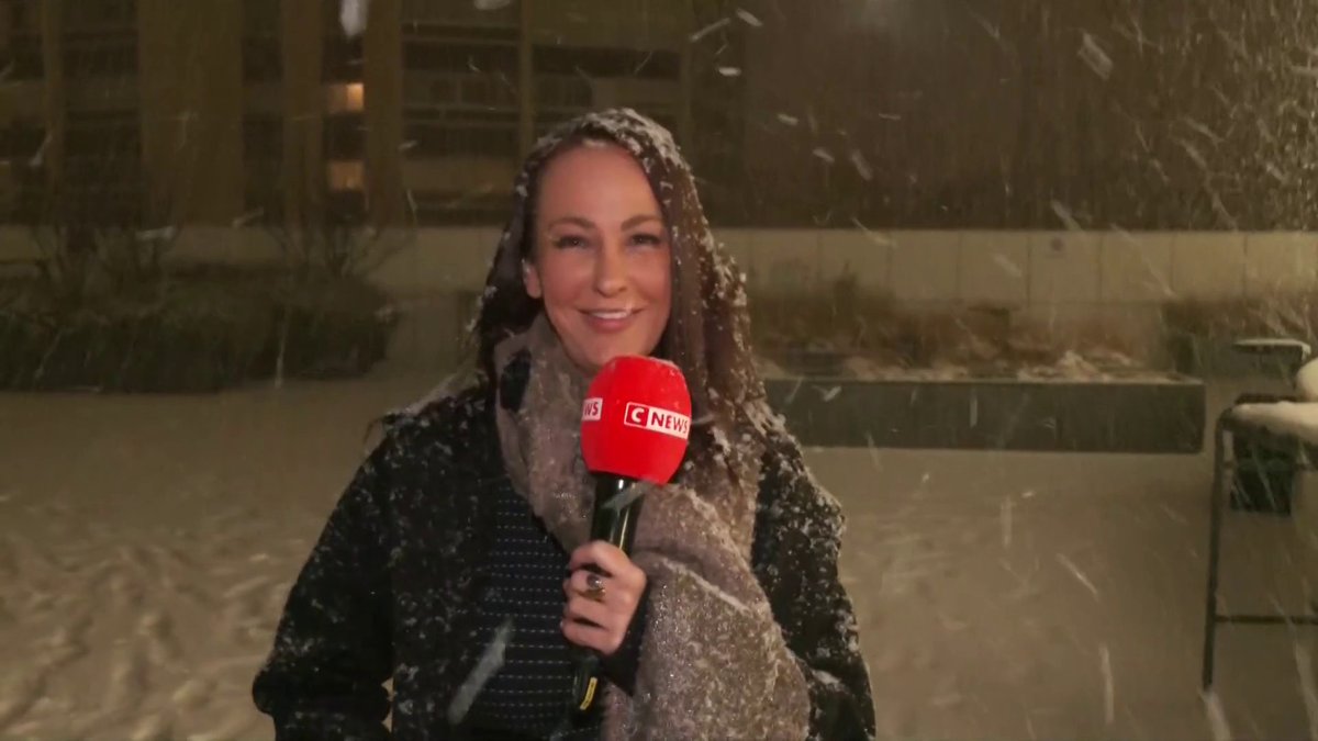 En direct depuis le toit du bâtiment de la rédaction de CNEWS, Alexandra Blanc revient sur les chutes de neige en France, dans #LaMatinale
